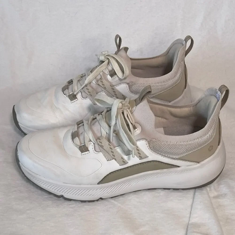 Women's White and Tan Athletic Shoes